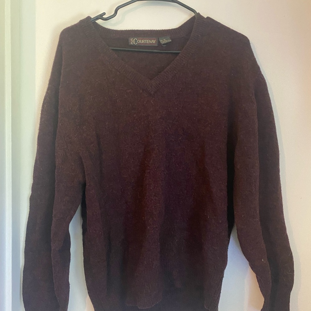 Vintage Courtenay 100% Lamb’s Wool Maroon Sweater Size XL Unisex